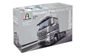 Italeri Model Cars 1/24 Mercedes Benz Actros MP4 GigaSpace Kit