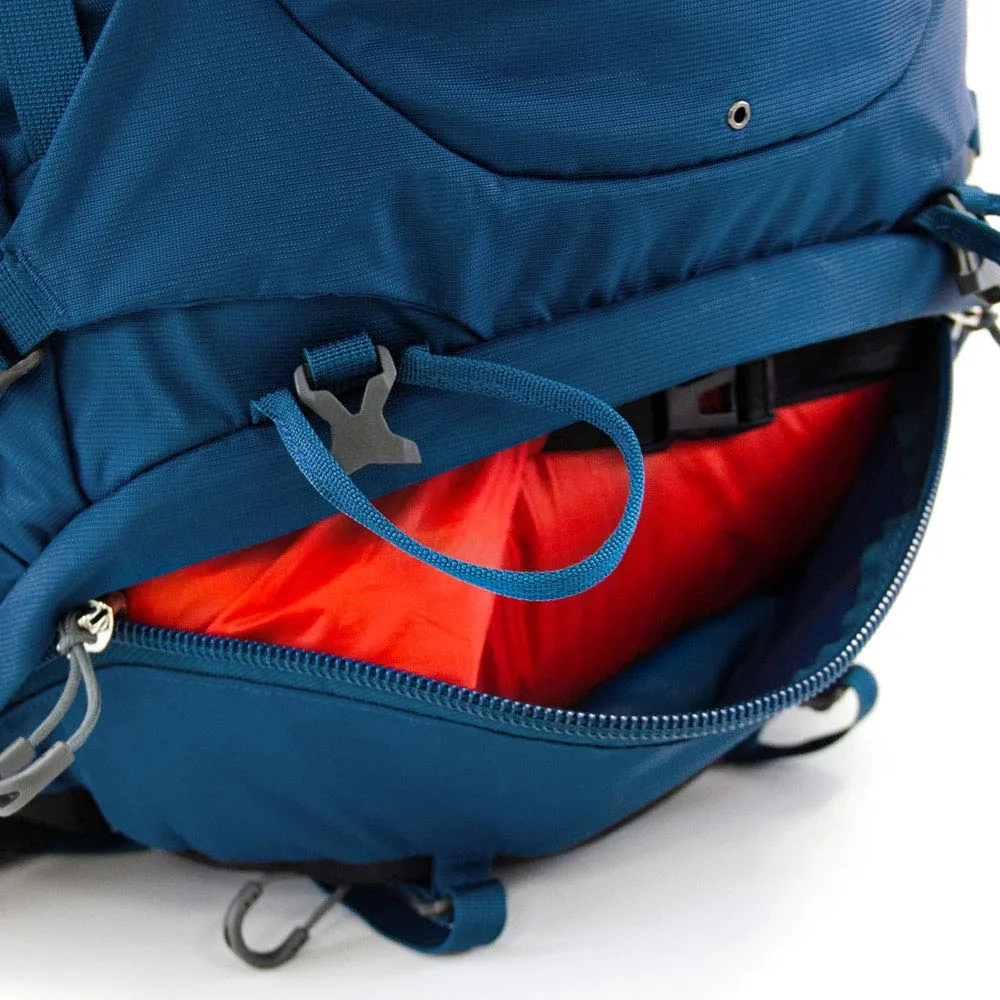 Osprey Packs Kestrel 48 Backpack, Loch Blue, Small/Medium